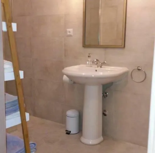 Ad Stellam Maris פורץ